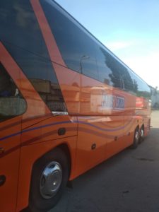 zapah v salone avtobusa