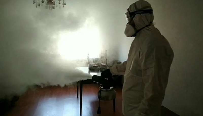 ustraneniye nepriyatnykh zapakhov