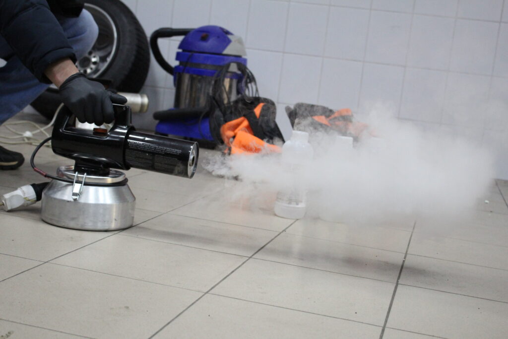 ubrat' zapakh sukhim tumanom